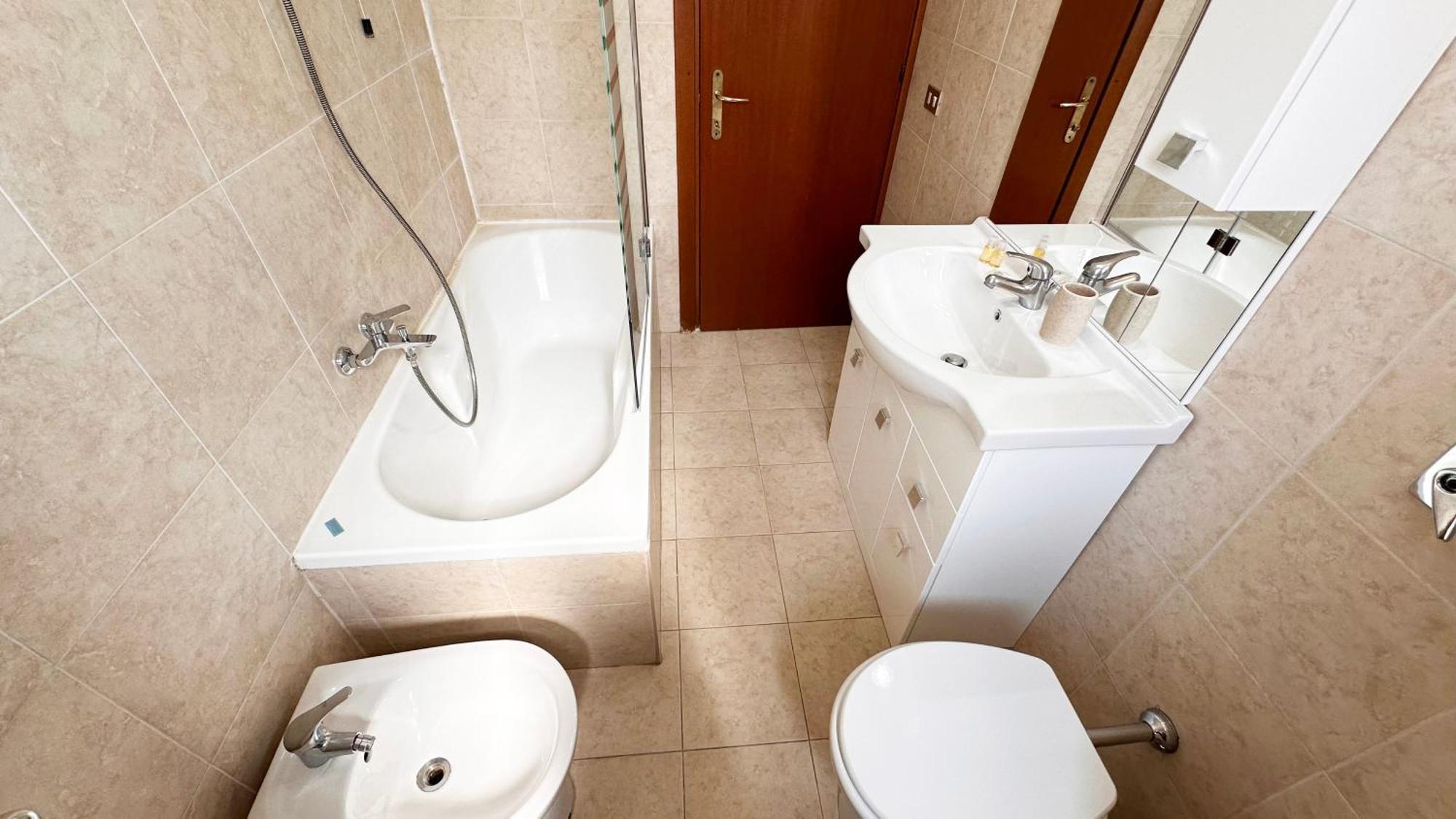 Apartment Ihost - Bergamo 12