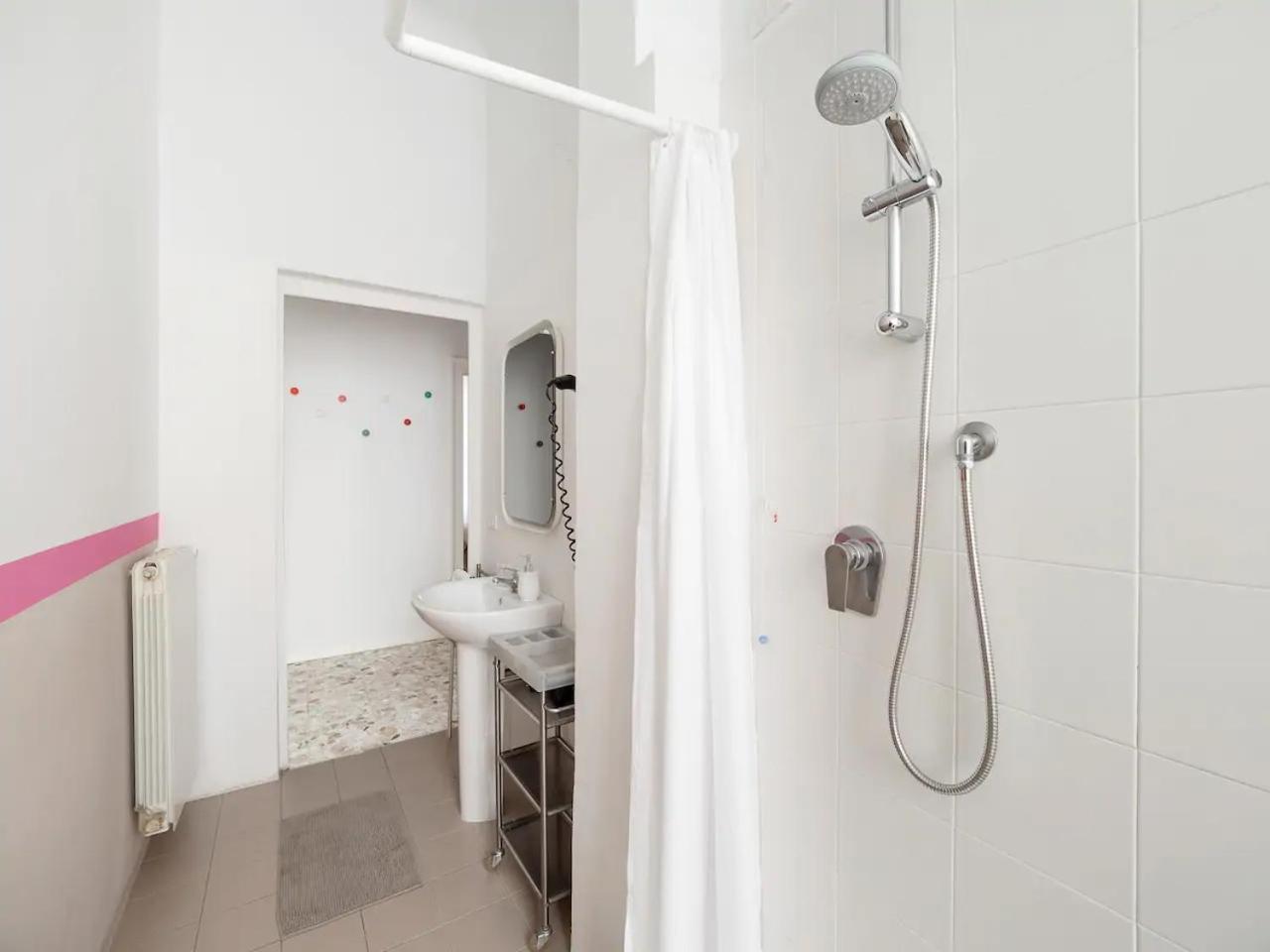 Apartamento Trilocale 4/5 Ospiti In Stazione Milão