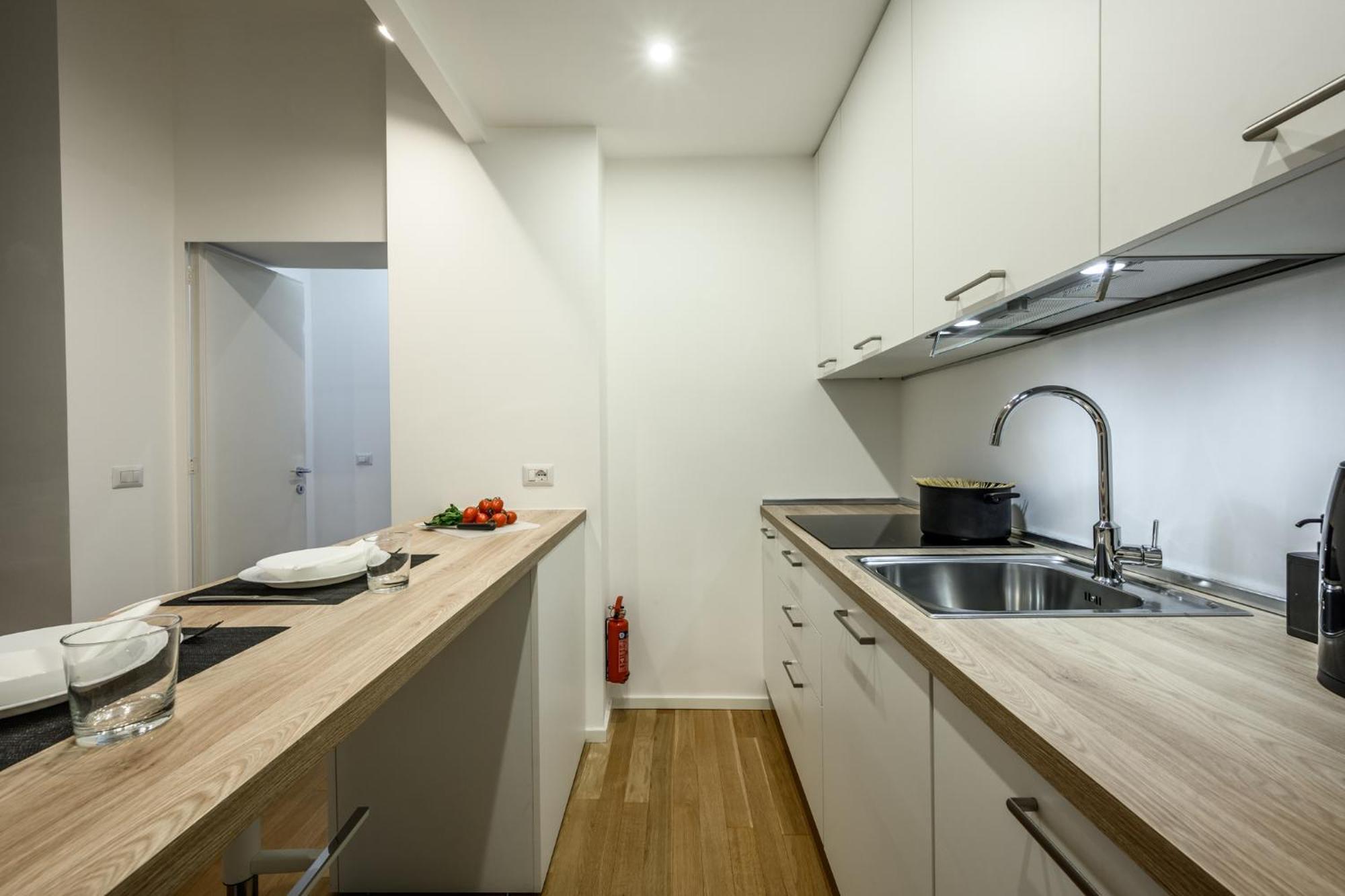 Stylish Loft & Luxury In Duomo Brera Apartamento