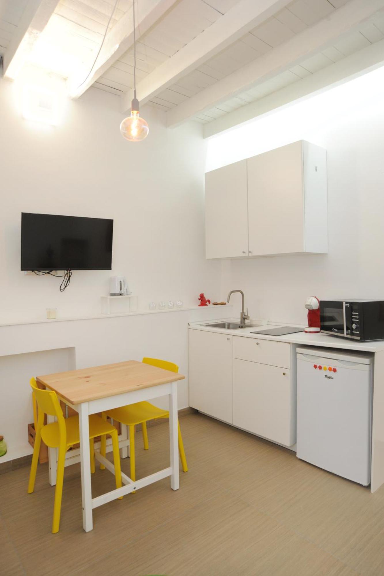 Apartment Travel Inside Srl - Custodi *