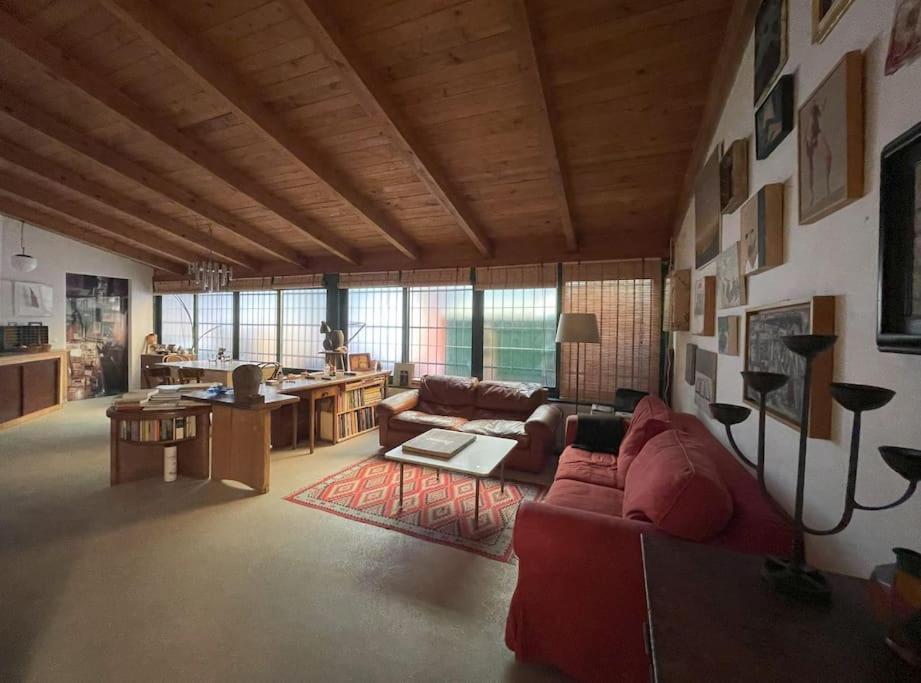 Charming Loft For Art Lovers Apartment