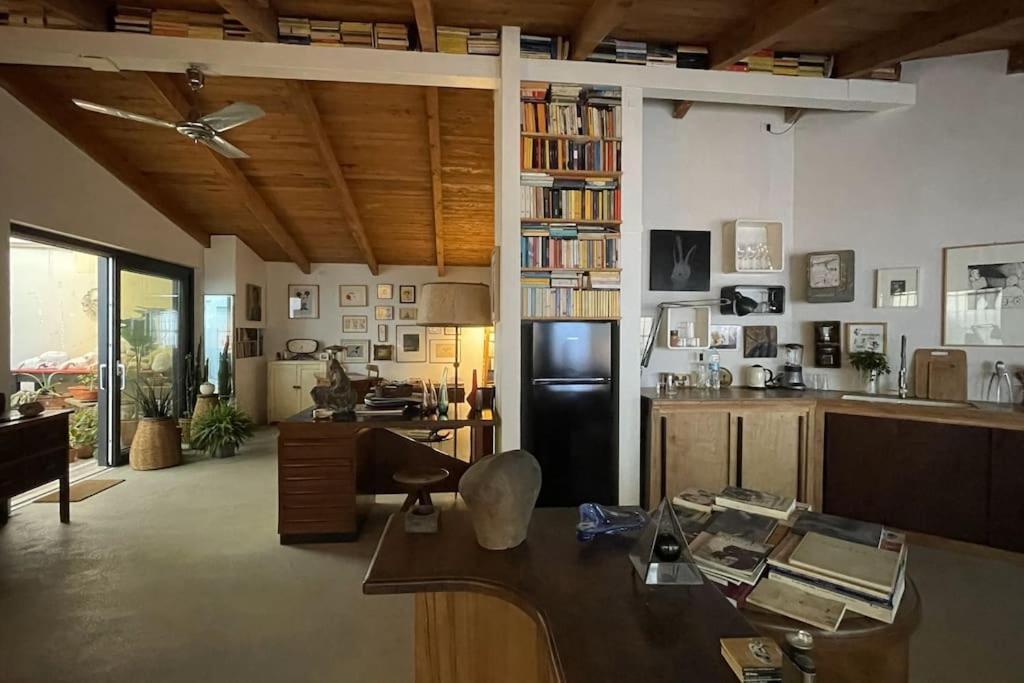 Charming Loft For Art Lovers *