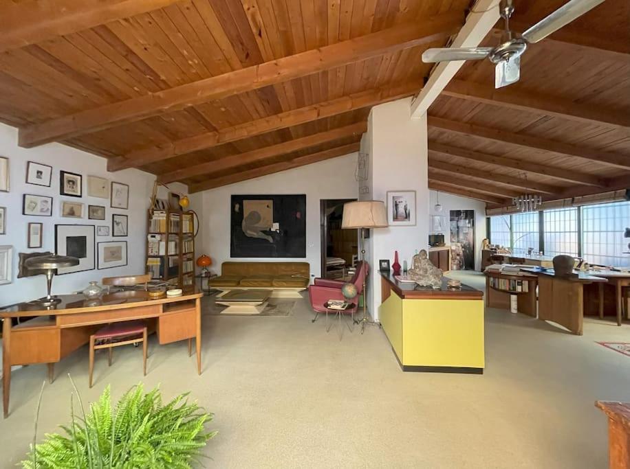 Charming Loft For Art Lovers *