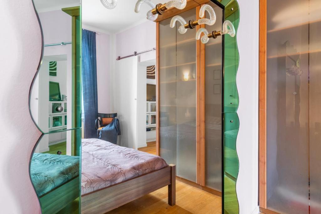 Milano- Stazione Garibaldi Ecletic Apartment *