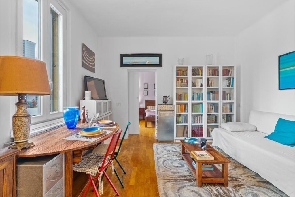Milano- Stazione Garibaldi Ecletic Apartment Mailand