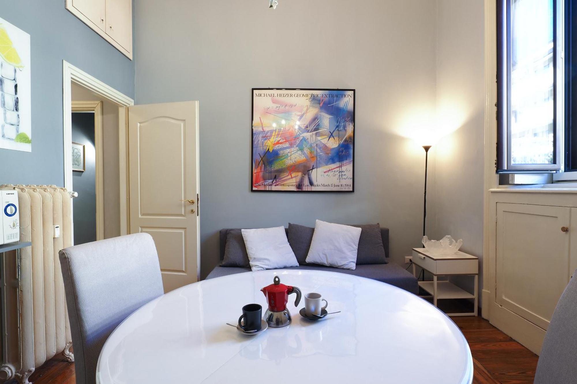 Mila Pisacane Apartment