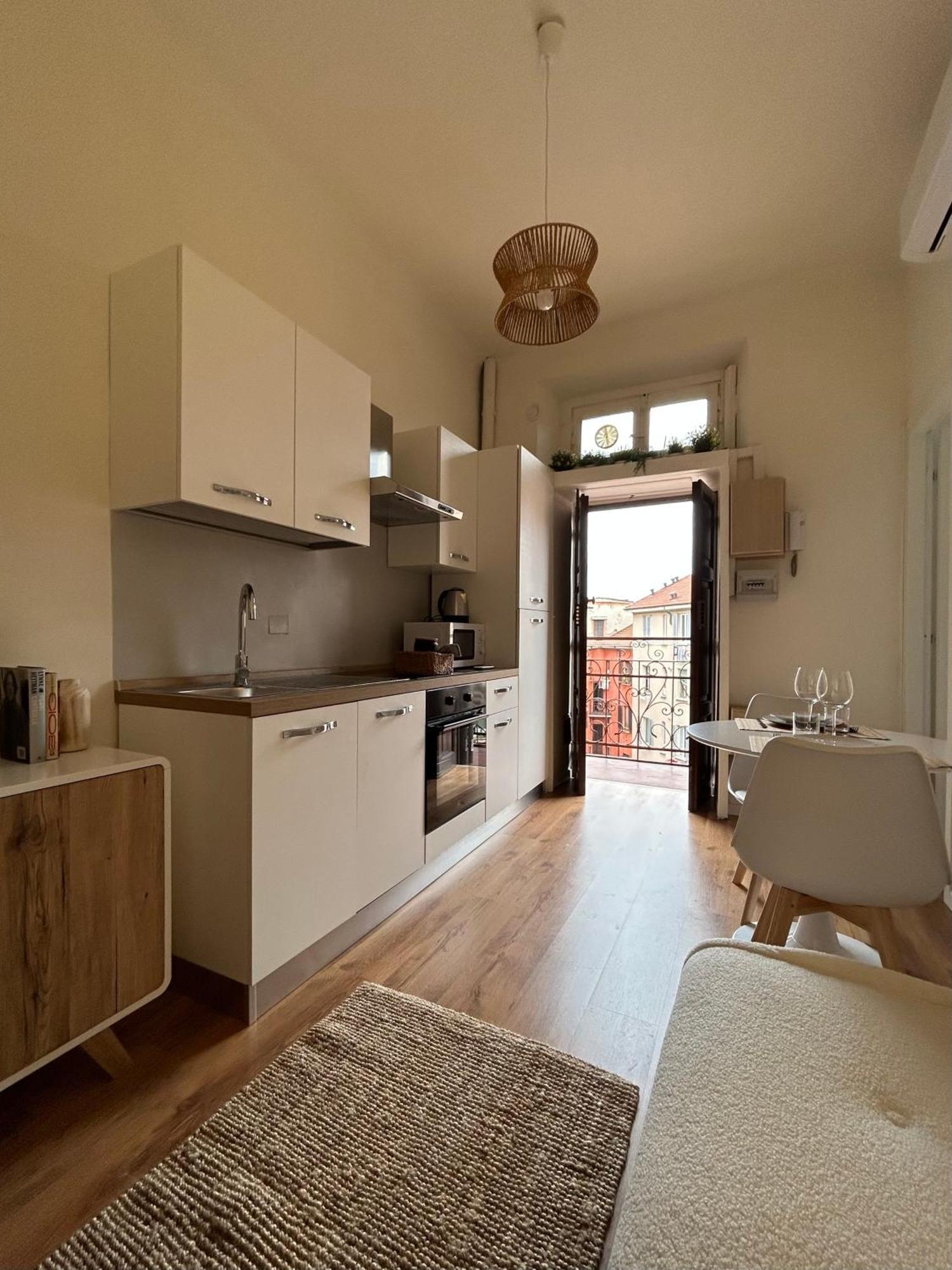 Apartment Elegante Bilocale, A Pochi Passi Dalla Metro Pasteur Mailand