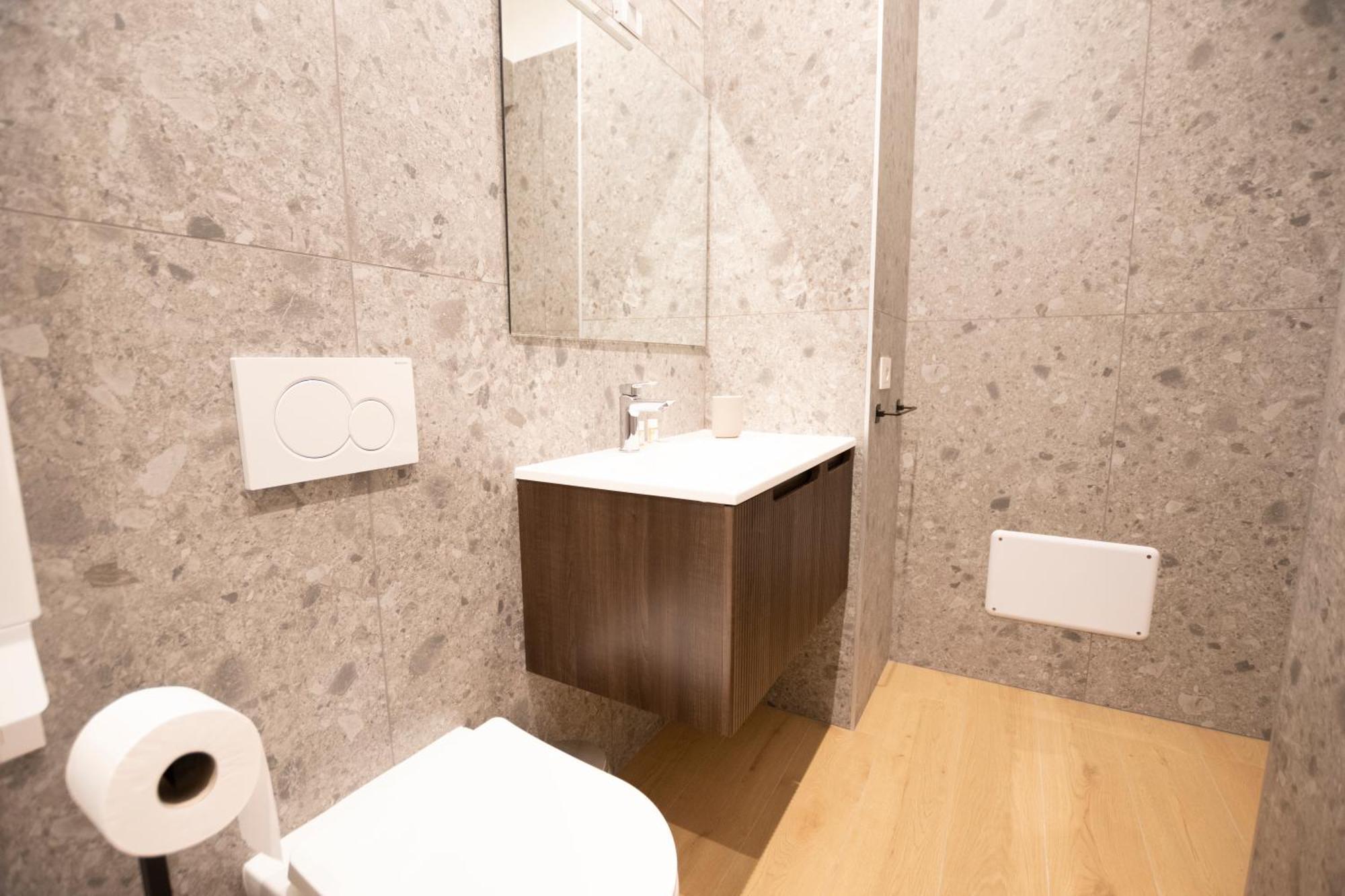 Ihost Luxury -free Parking- Plana 7 Apartamento