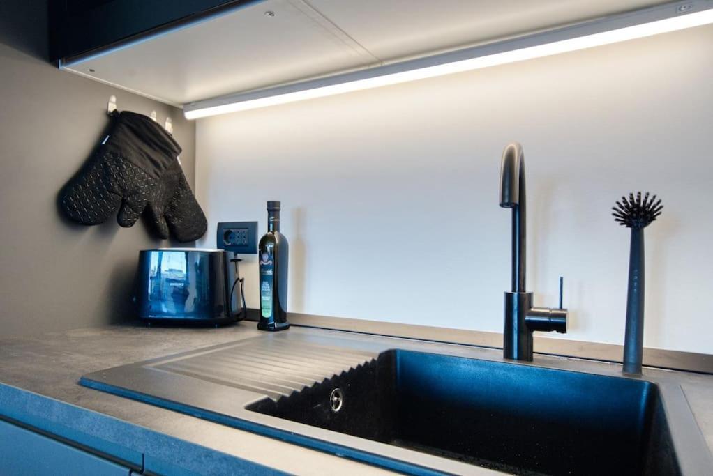 Apartment Italianflat - Canal Couture, Navigli Luxury Retreat Mailand