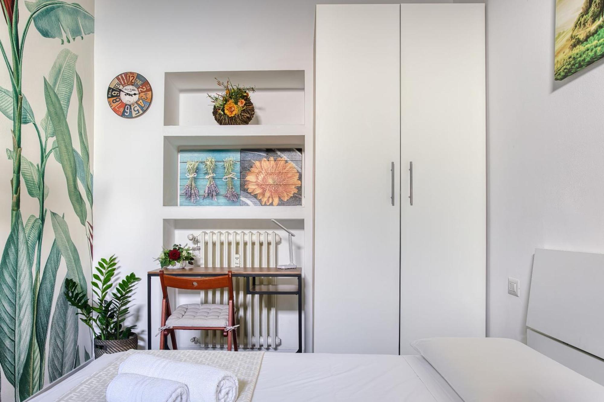 Apartment Rosmini13; Lil Gem In Sempione Disctrict *