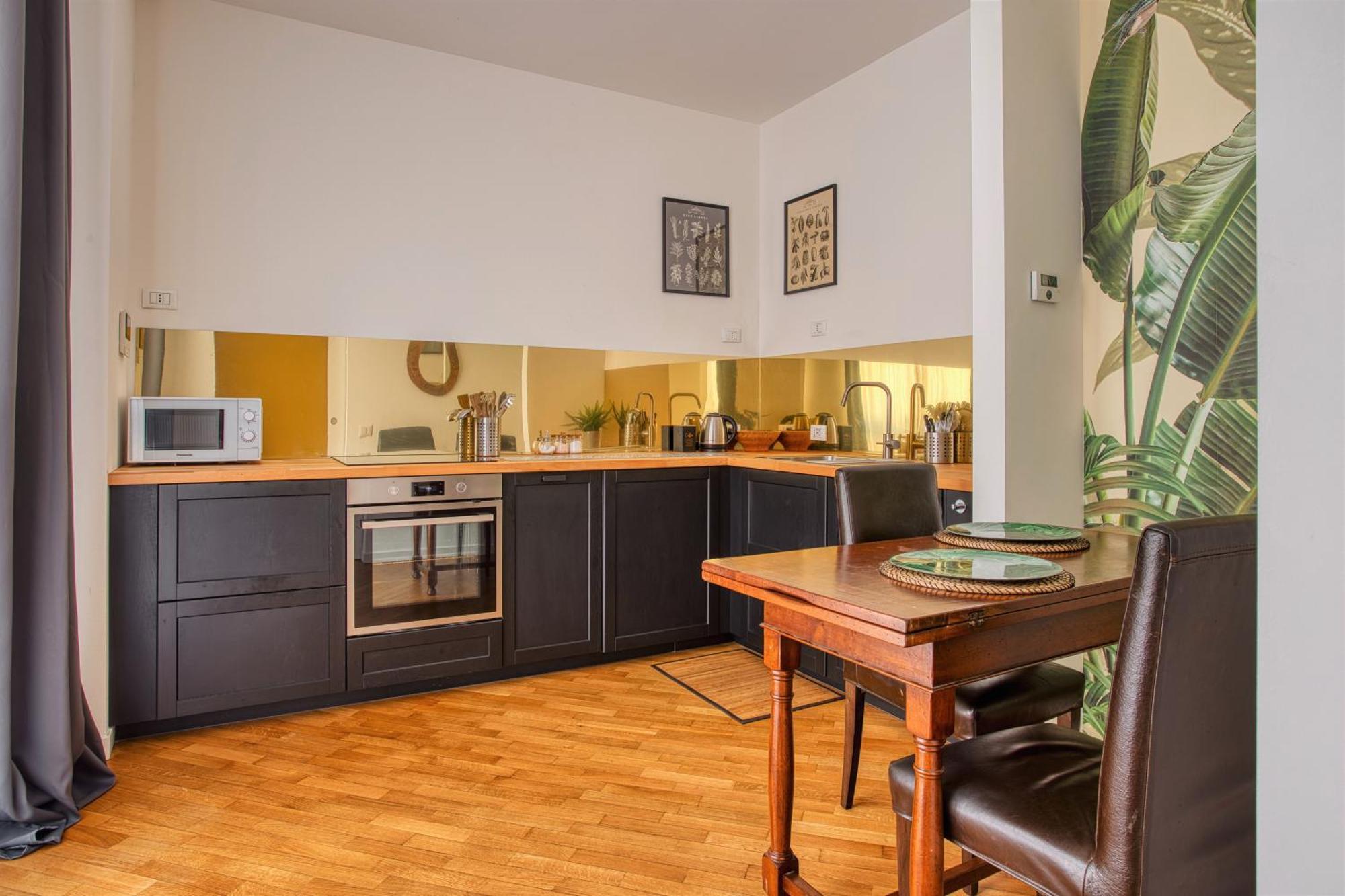 Charming In Tortona Navigli District Apartamento Milão
