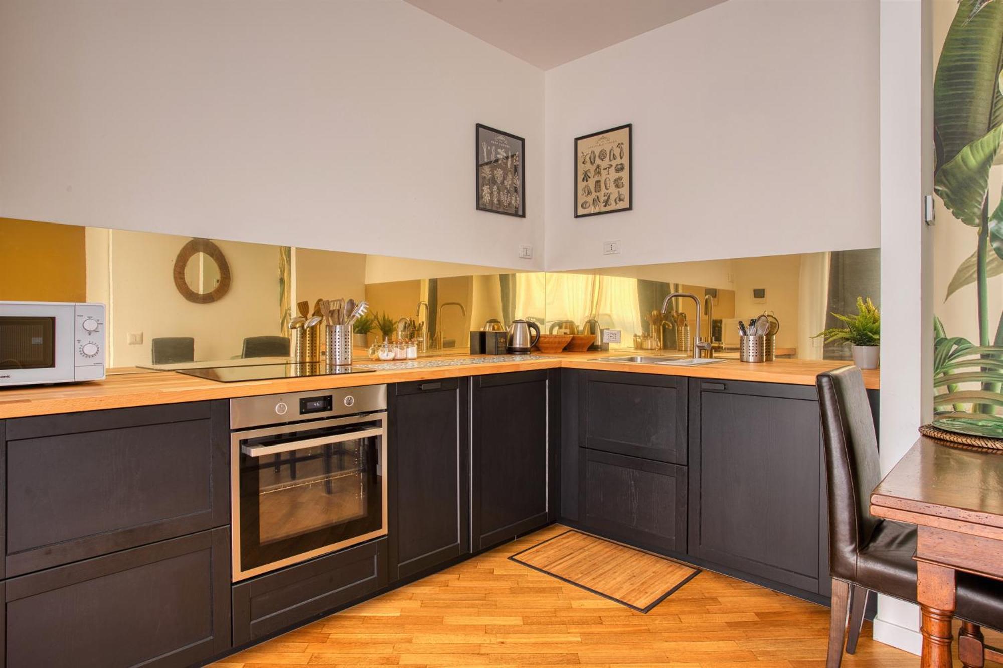 Charming In Tortona Navigli District Apartamento *