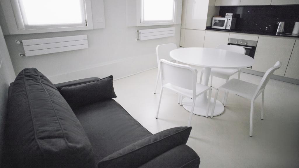 Italianway-turati Apartment
