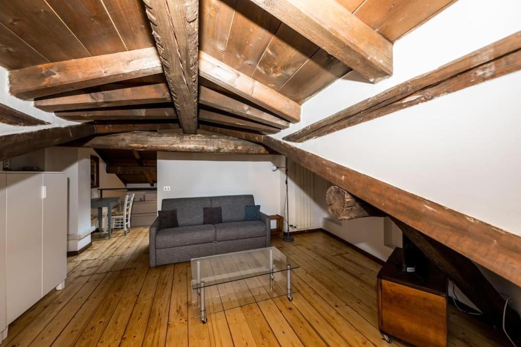 Wonderful Two Floors * Mailand