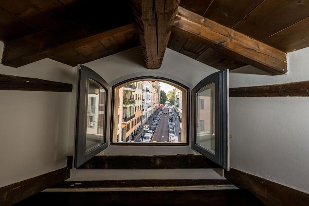 Wonderful Two Floors * Mailand