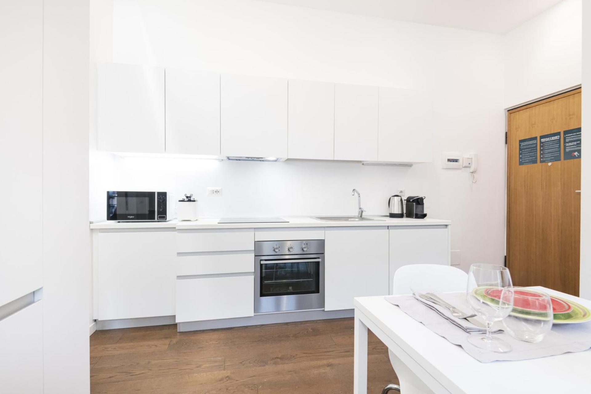 Apartment Easylife - Bilocale In Zona Centrale/lima Mailand