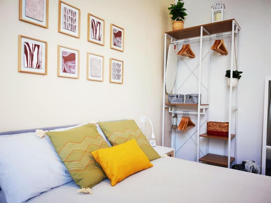 Apartment Sunny Flat 50 Meters From The Metro Mailand