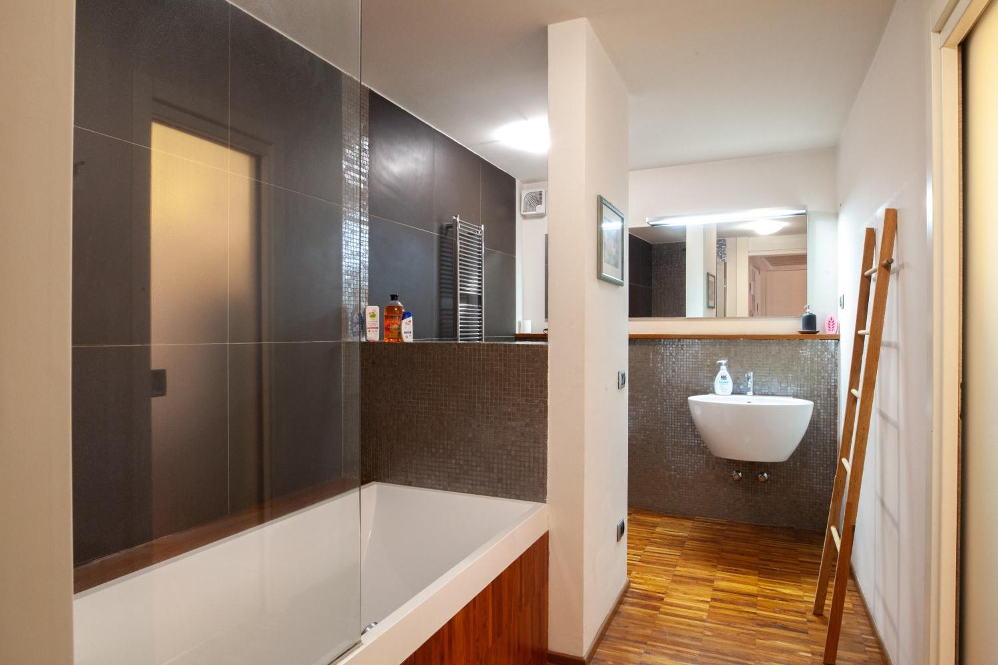Apartment Navigli Design With Balcony