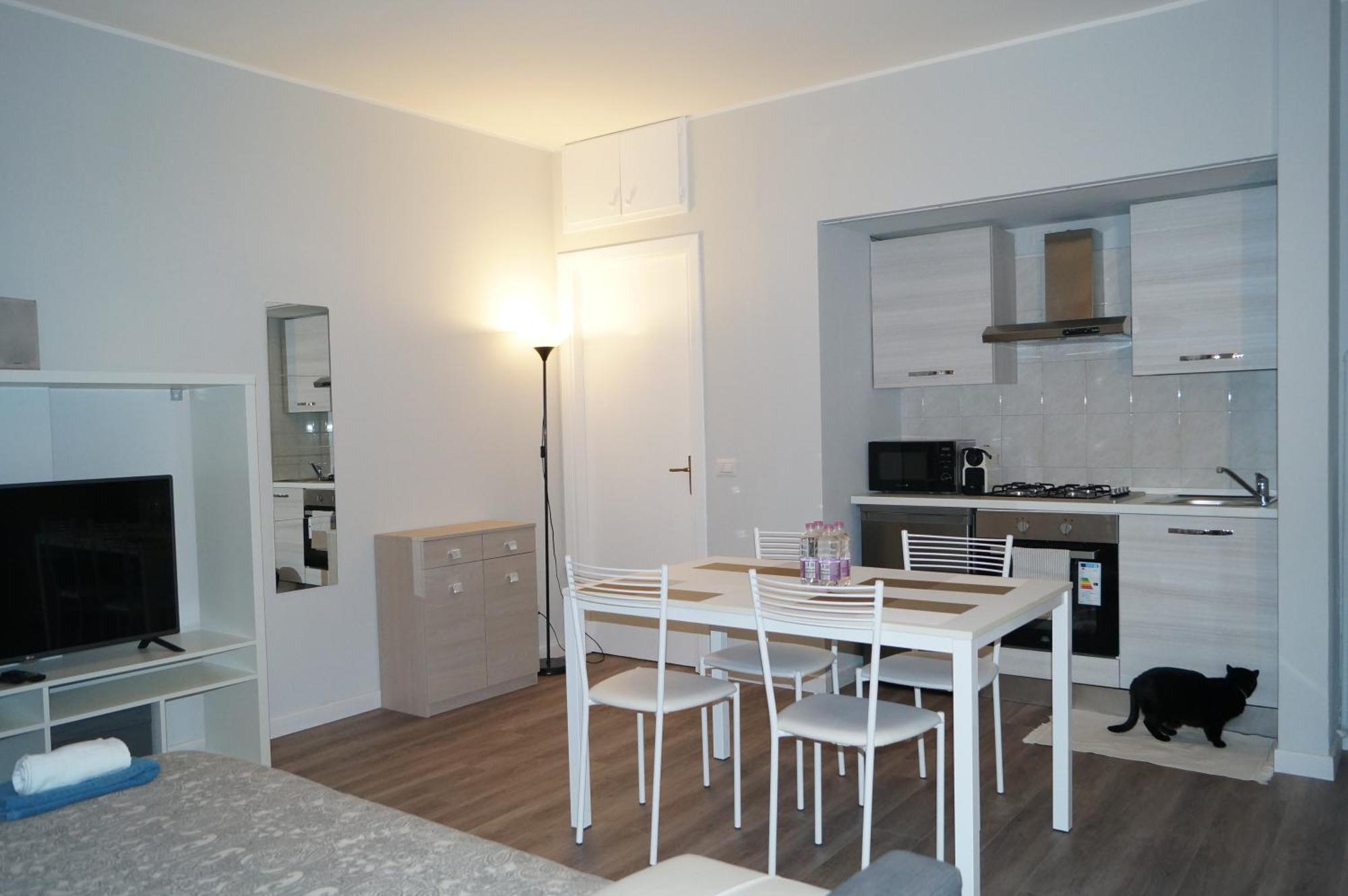 Apartment House Navigli-life