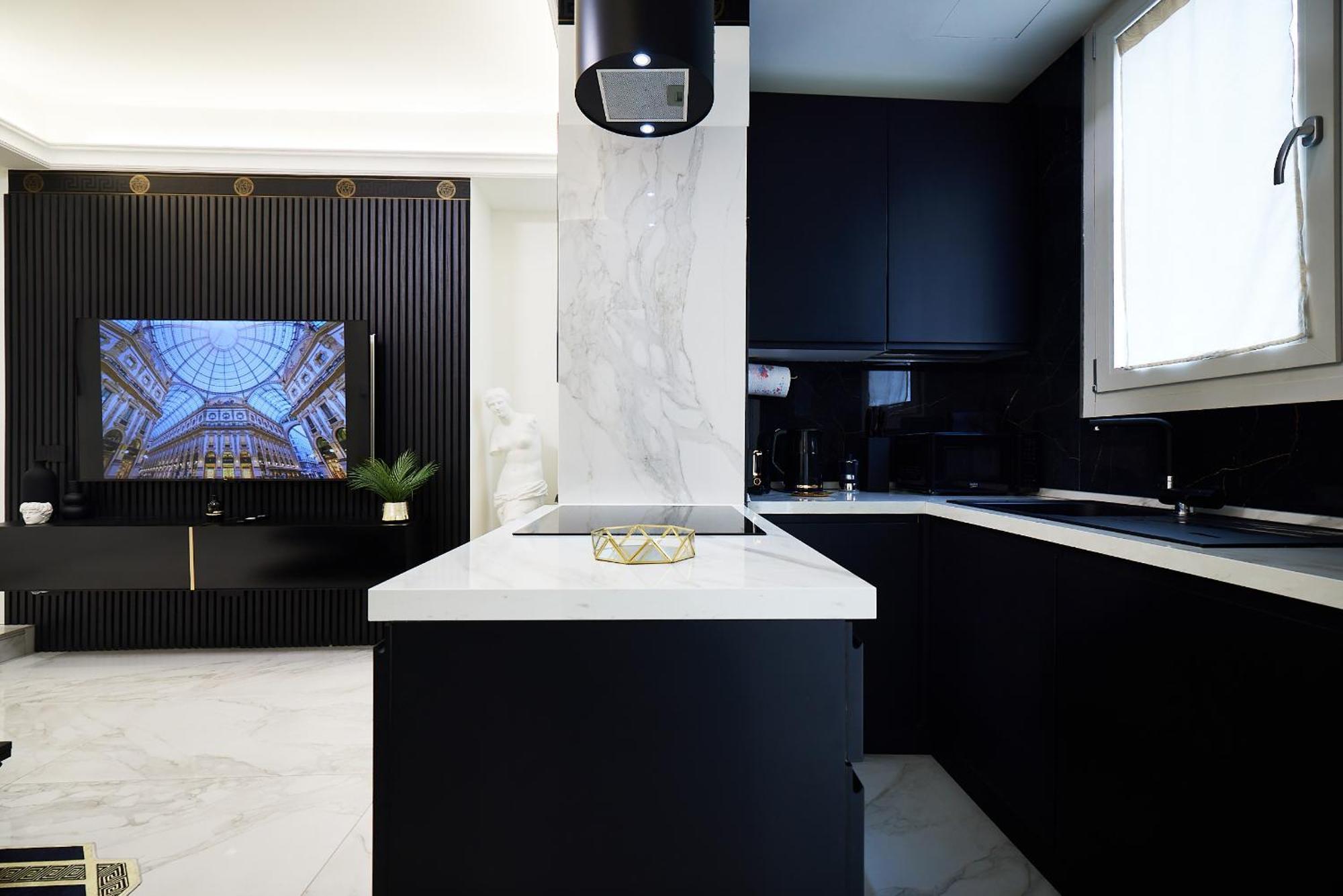 Italian Fashion - Luxurious Marble City Center *