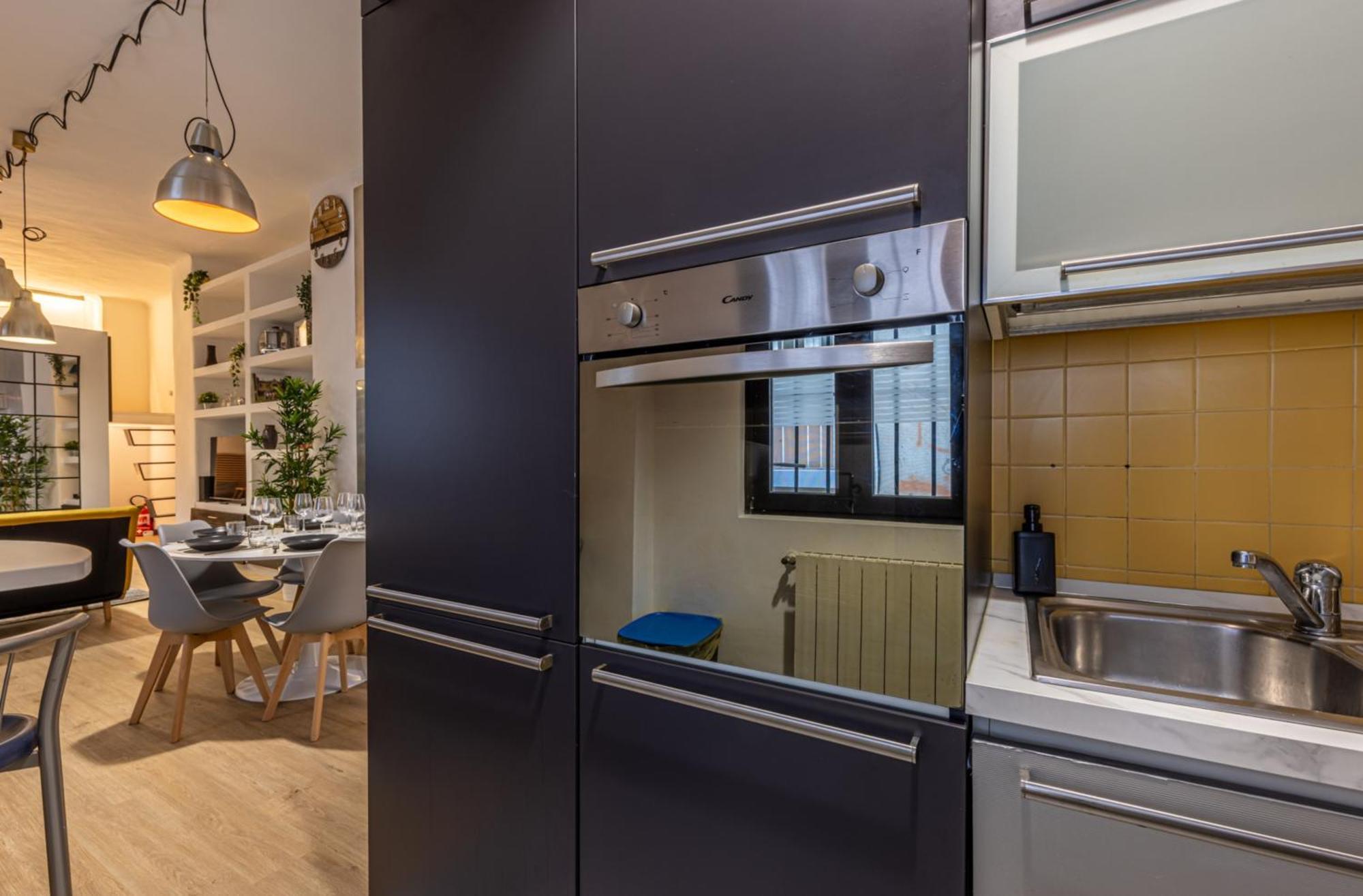 Industrial Loft In Maciacchini - Metro 50m Smartworking & Netflix Apartment