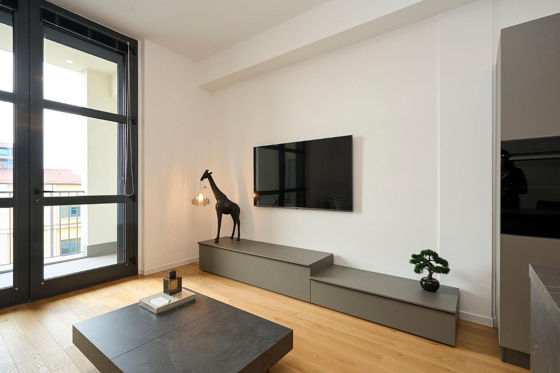 Luxury Design Loft - 20 Minutes From Duomo-navigli Apartment *