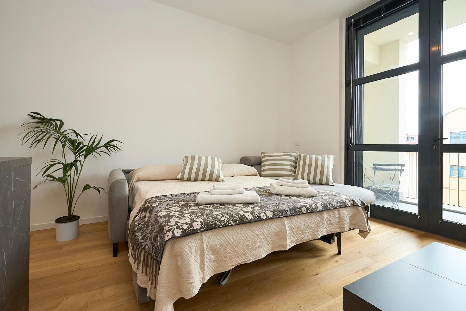 Luxury Design Loft - 20 Minutes From Duomo-navigli Apartment Mailand