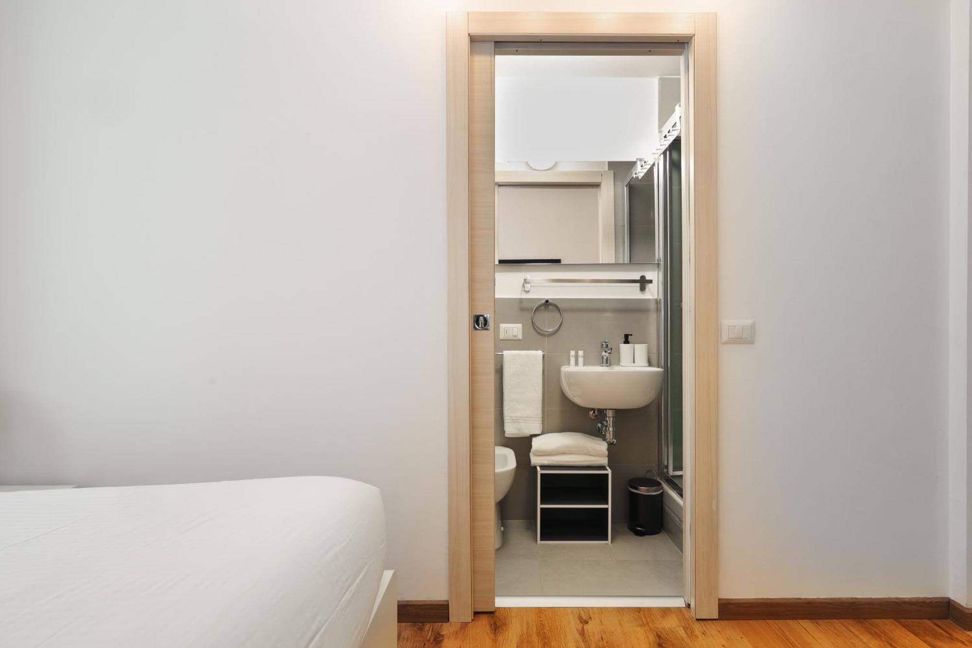 Joivy Charming Flat In Milan's Academic Hub Apartment *