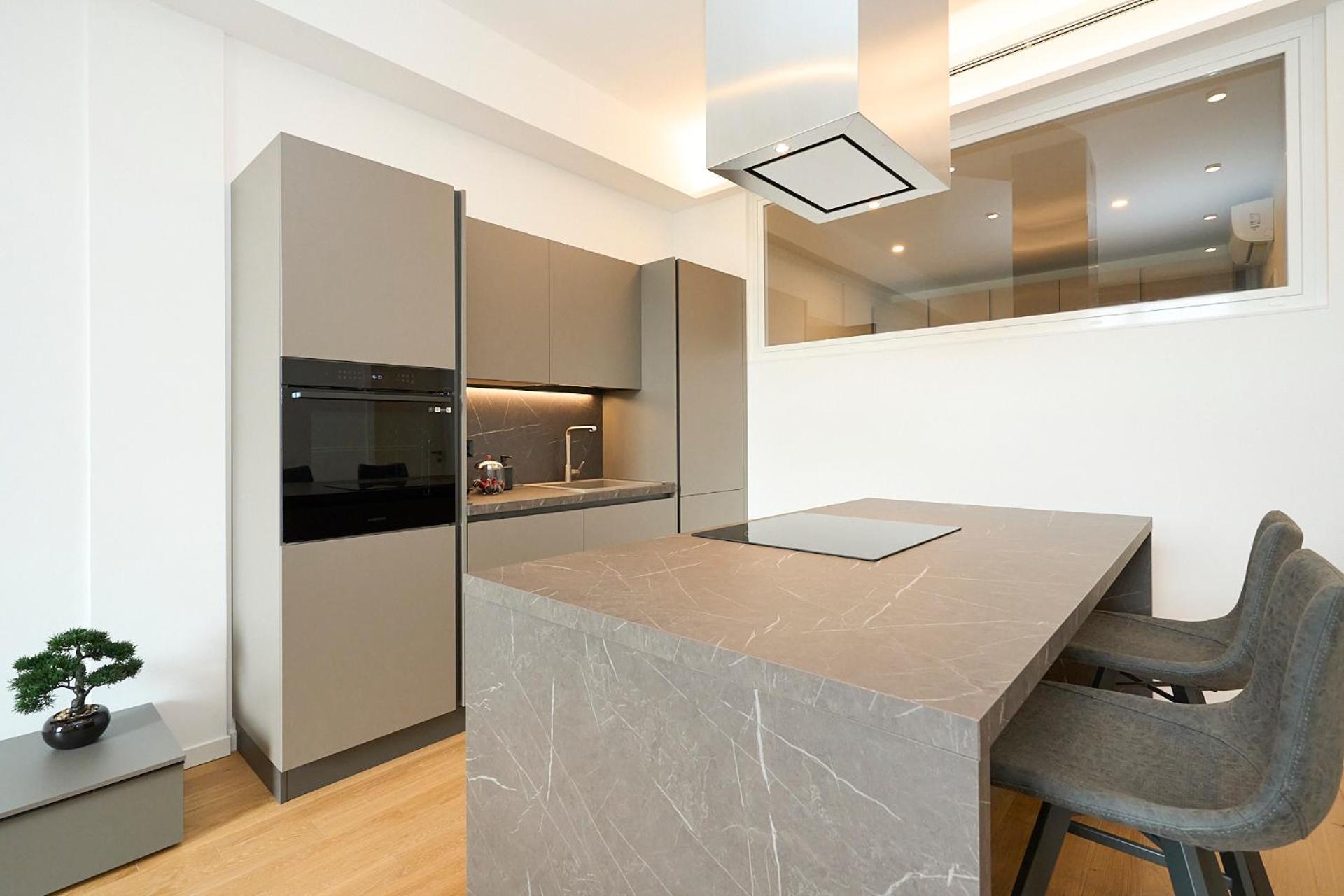 Luxury Design Loft - 20 Minutes From Duomo-navigli