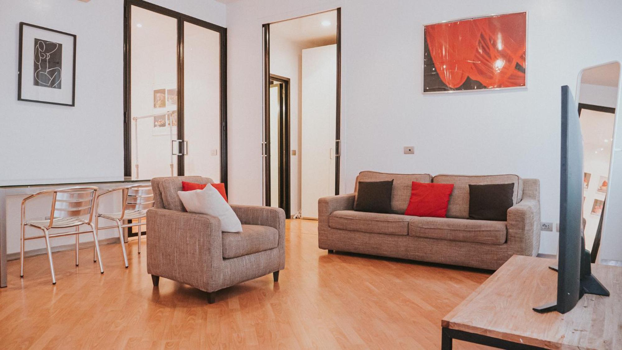 Prestige Boutique Homes - Center Apartment *