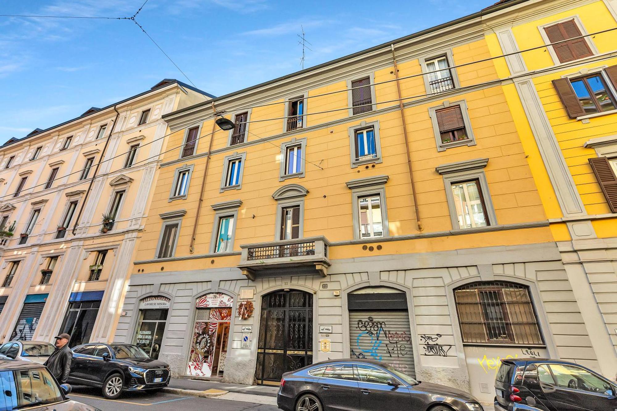 Apartment Charming & Bright In The Heart Of - Balcony