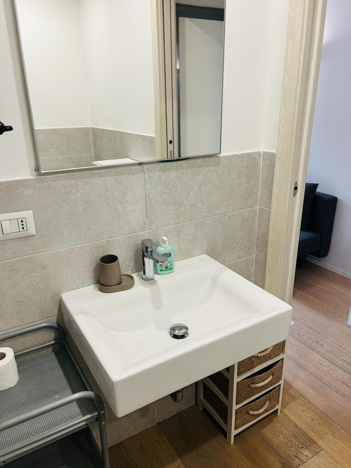 Apartment Easy Italy