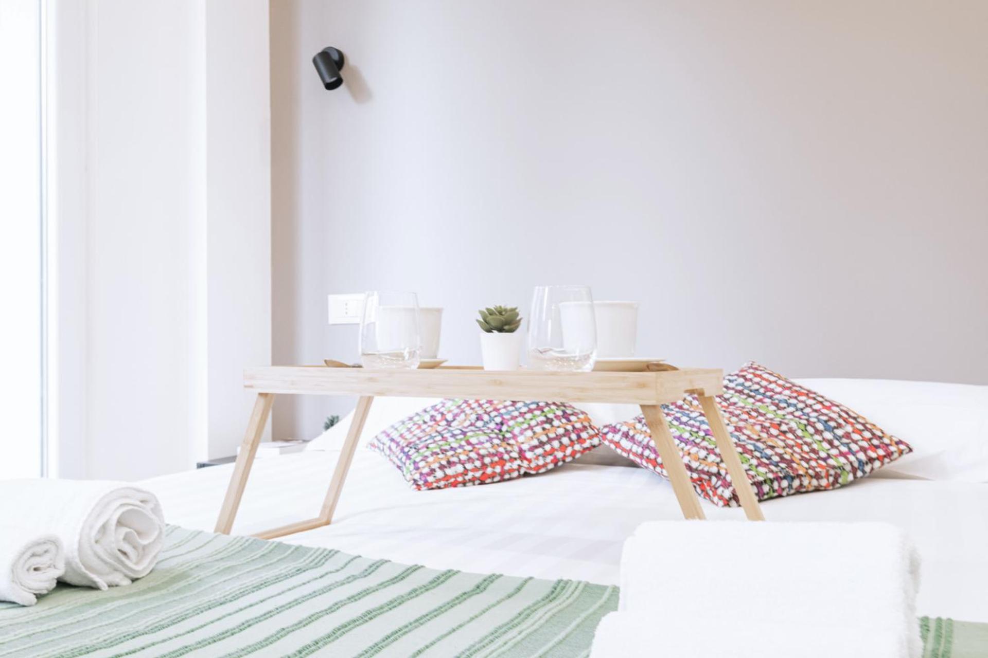 Easylife - Nuovo Bilocale Con Balcone S.agostino Milão