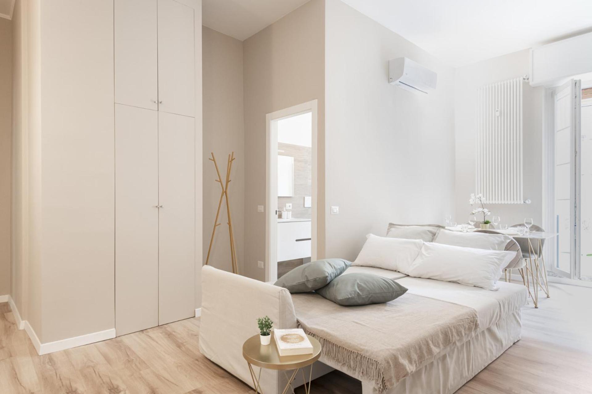 Easylife - Golden Apartment Milan