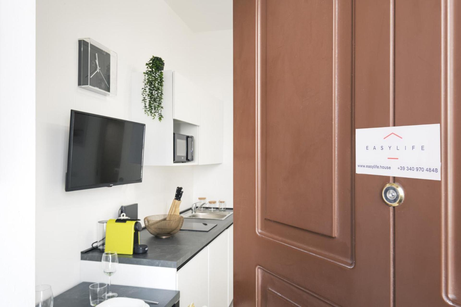 Easylife - Pratico Monolocale In Zona Isola Apartment Mailand