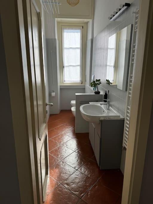 Apartamento Ponthouse: Navigli, Iulm, Romolo