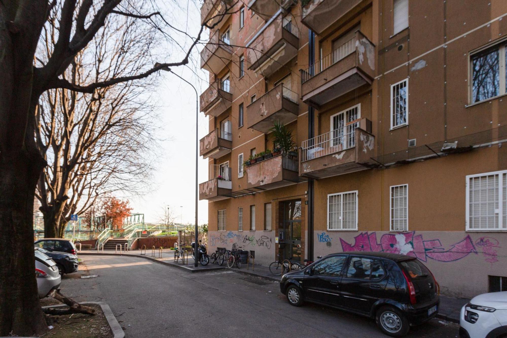 Apartment Martesana Cozy - W/ Balcony *