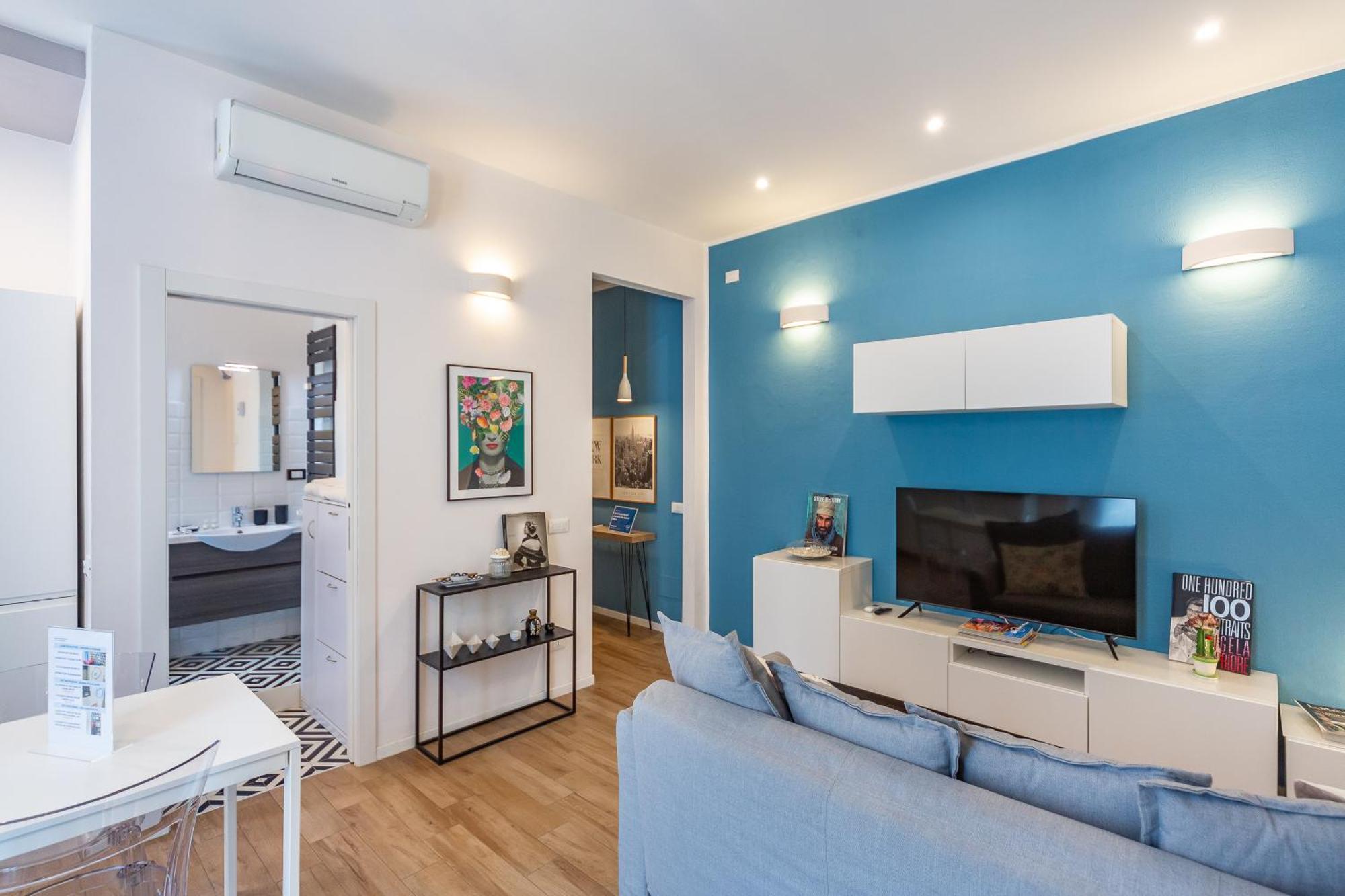 Navigli Bocconi In The Heart Of