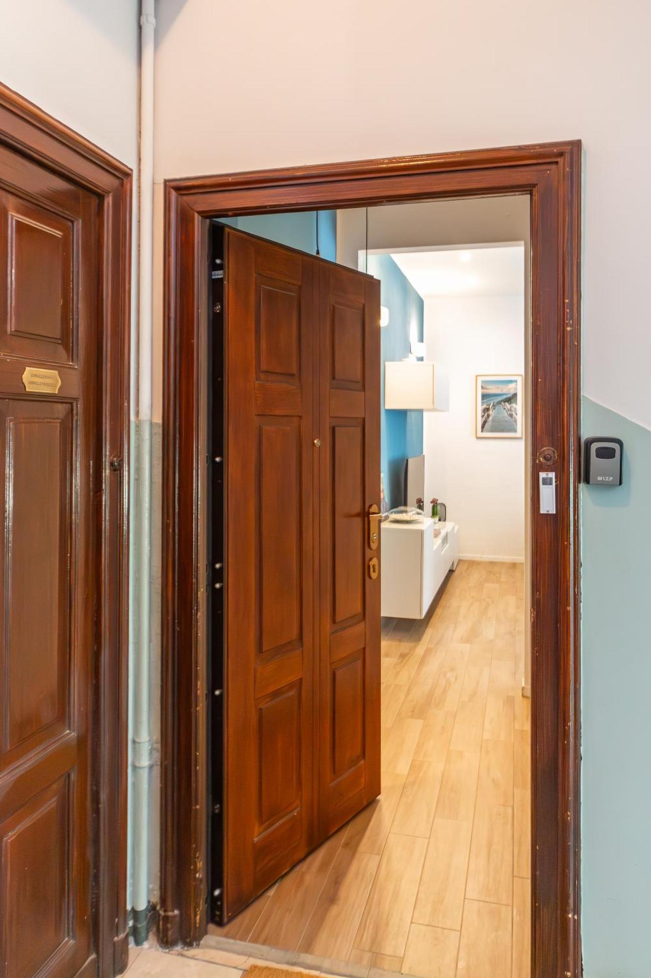 Apartment Navigli Bocconi In The Heart Of *