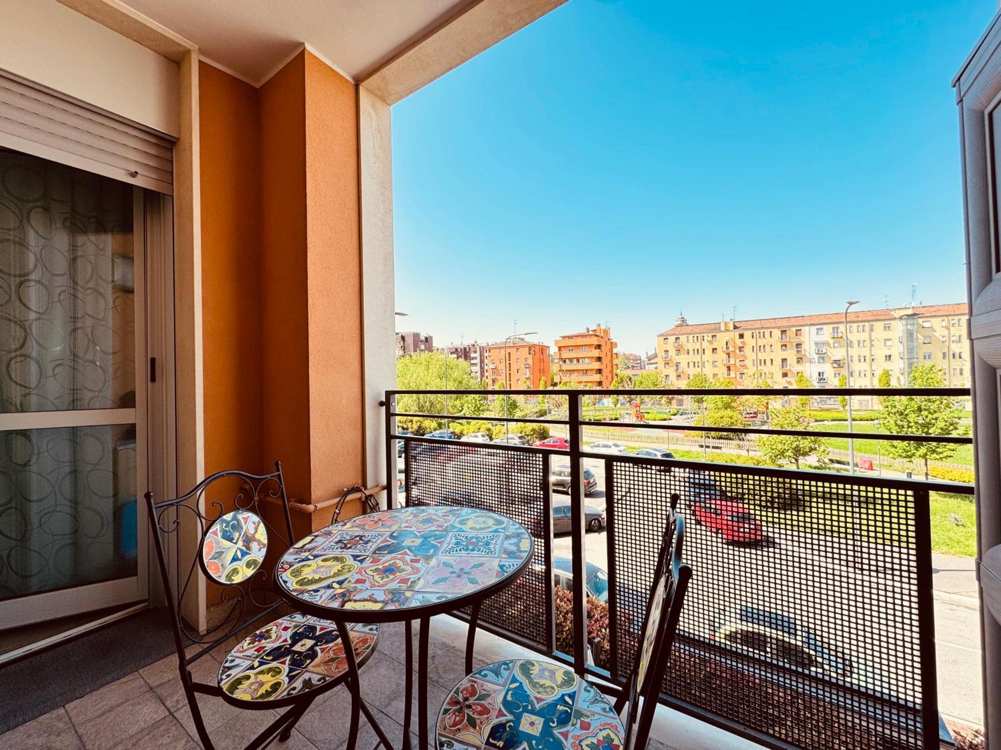 Apartment Homeby, Barbara *
