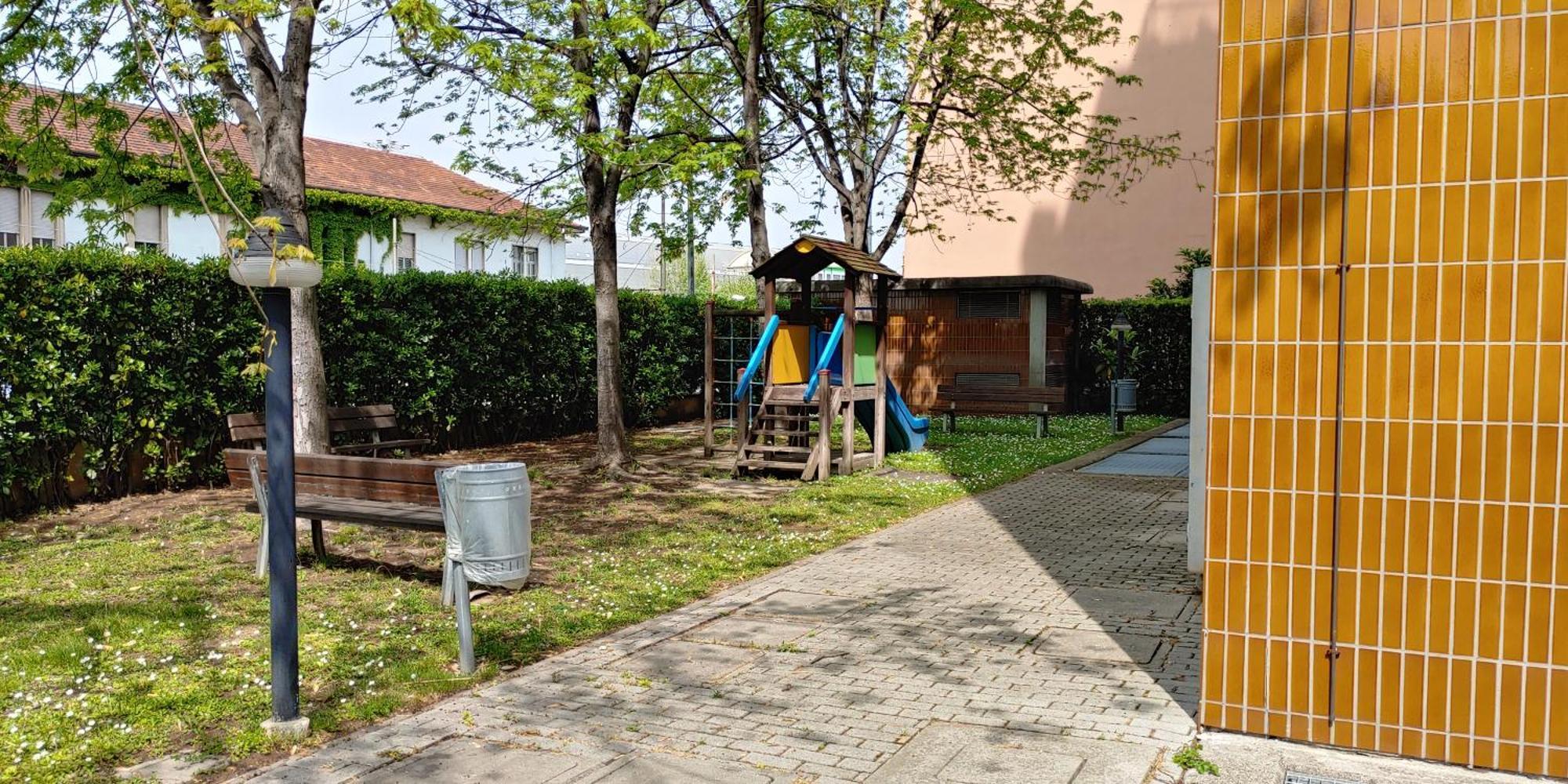 Moderno Ed Incantevole Vicino A Mm1 Mailand
