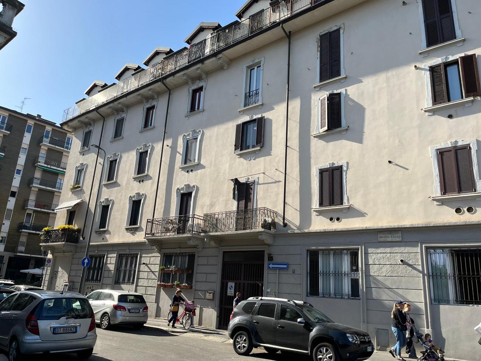 Casa Di Ringhiera Old