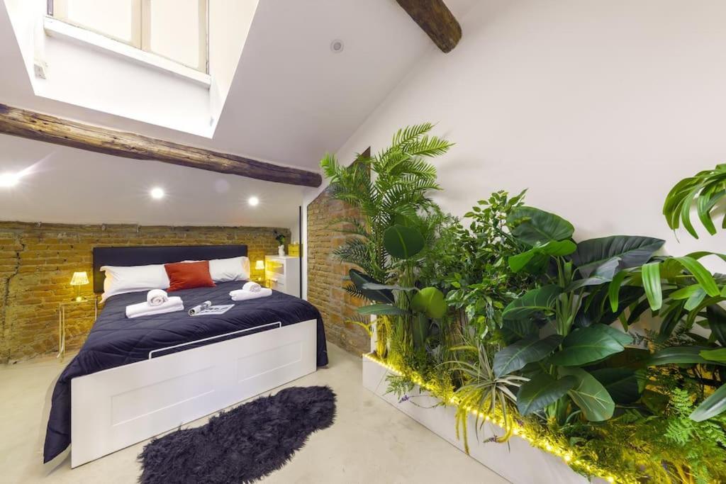 Duomo Penthouse Design - City Center - Ac *