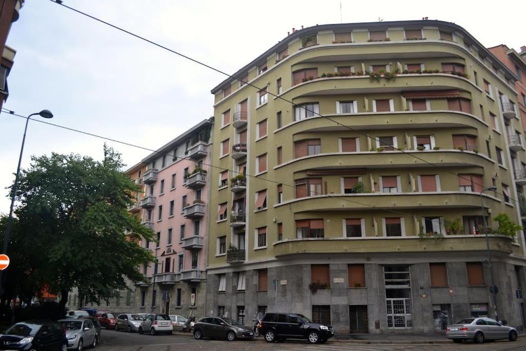 Bright House Center On Subway Lines 1,2 &3 Apartment Mailand