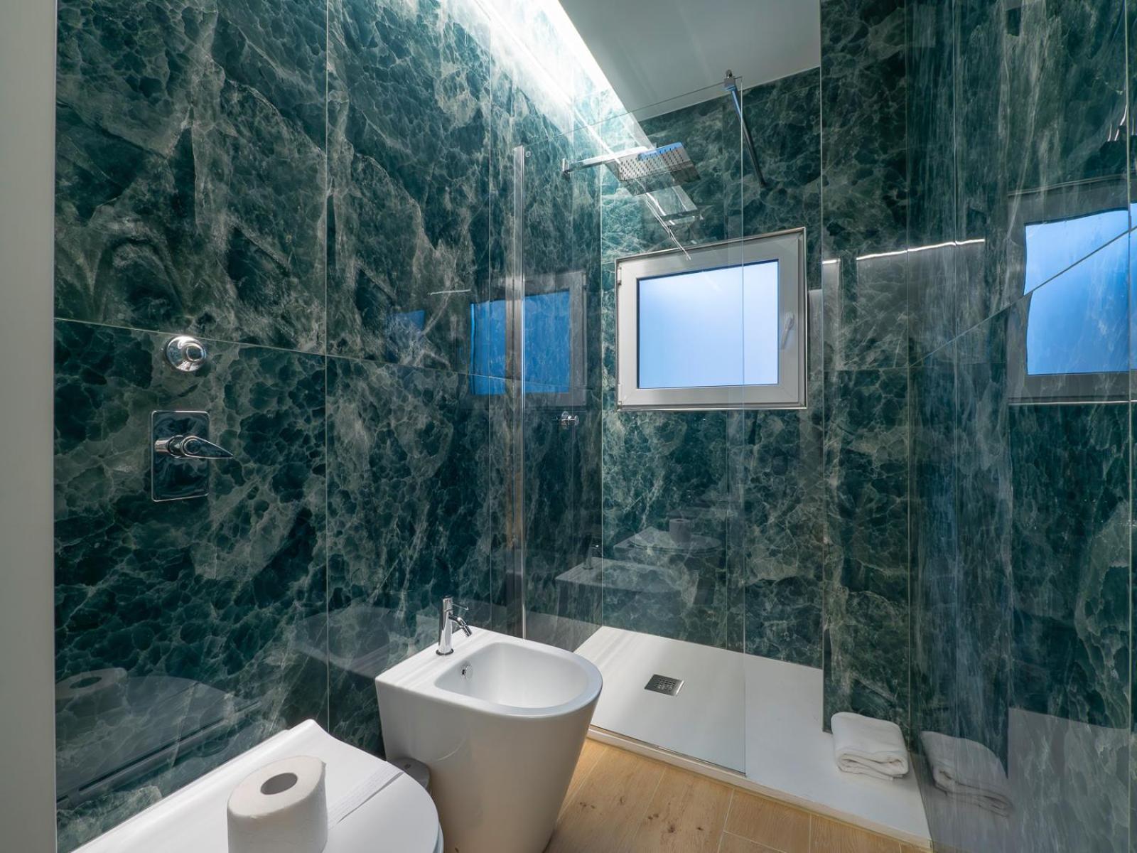 Apartment Xenia - Renovated In Navigli Area *