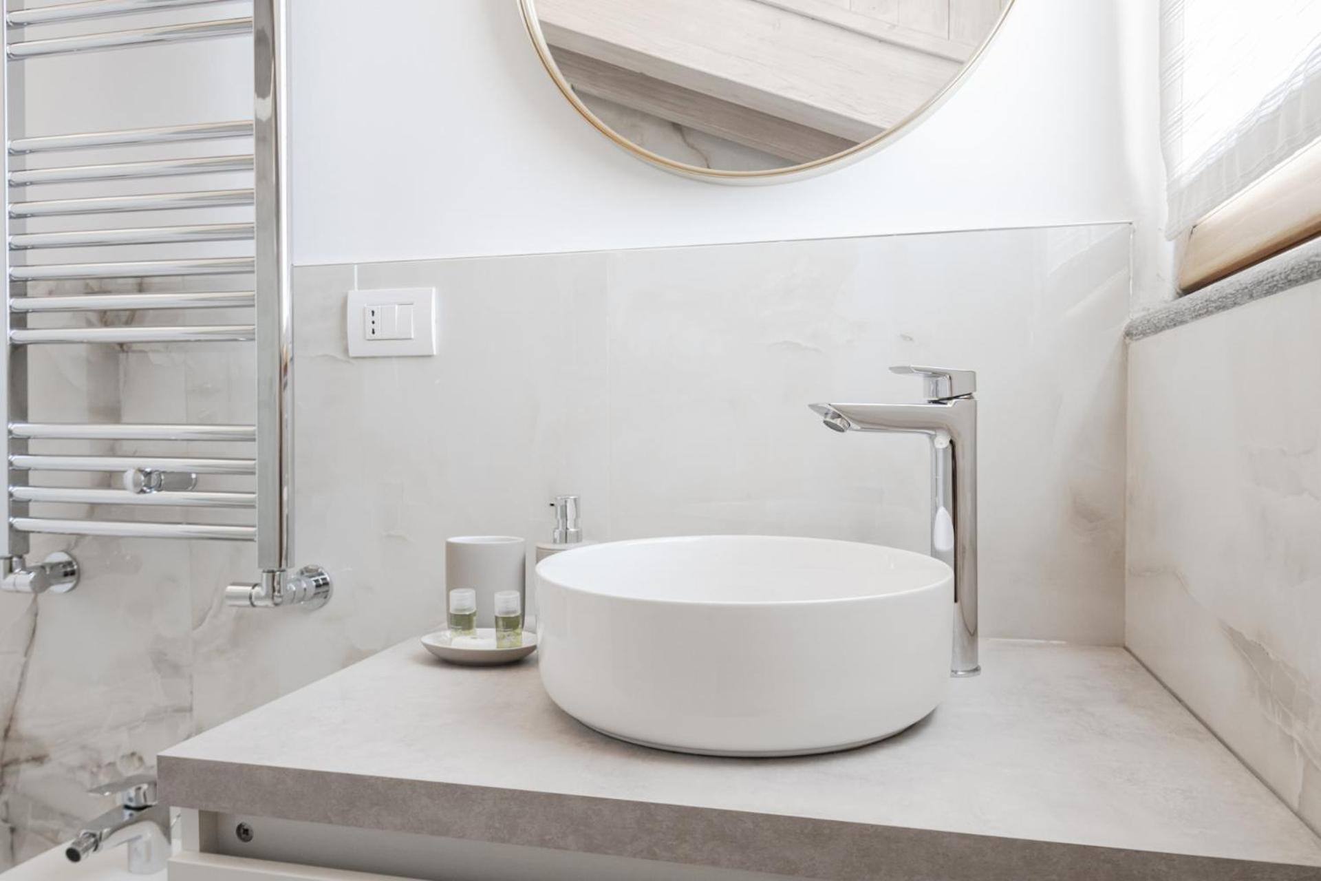 Easylife - Gioiello Con Ampio Balcone Panoramico In Porta Ticinese Apartment *