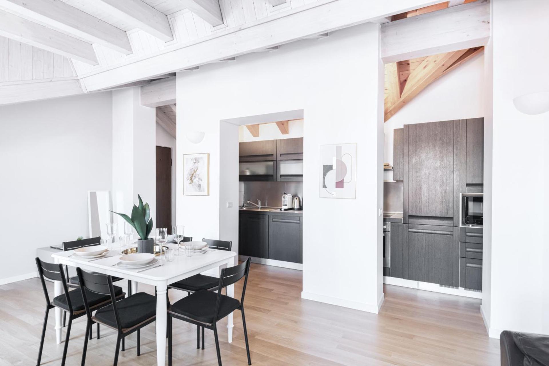 Easylife - Gioiello Con Ampio Balcone Panoramico In Porta Ticinese * Mailand