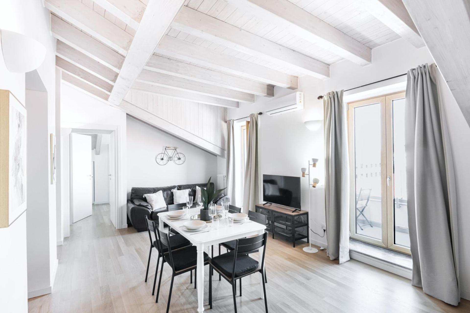 Easylife - Gioiello Con Ampio Balcone Panoramico In Porta Ticinese Mailand