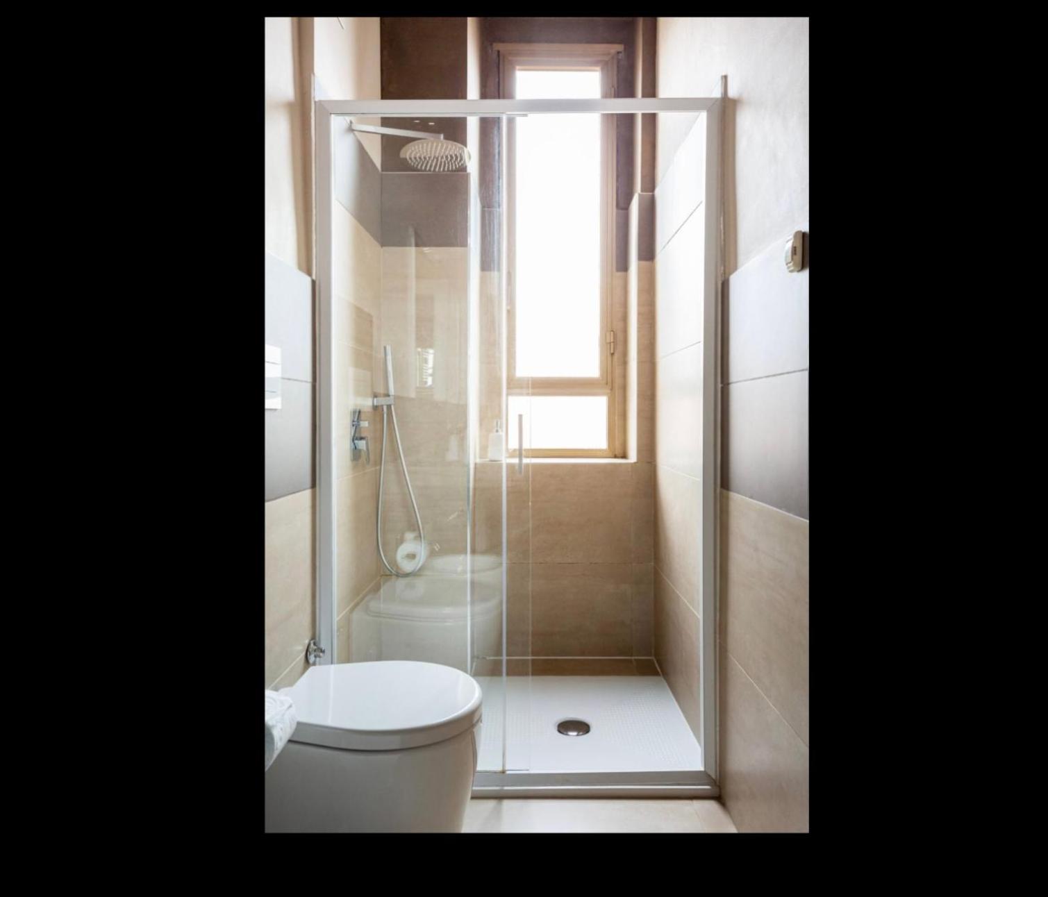 Apartment Chiarilu Near The Center Politecnico Fair And Life *