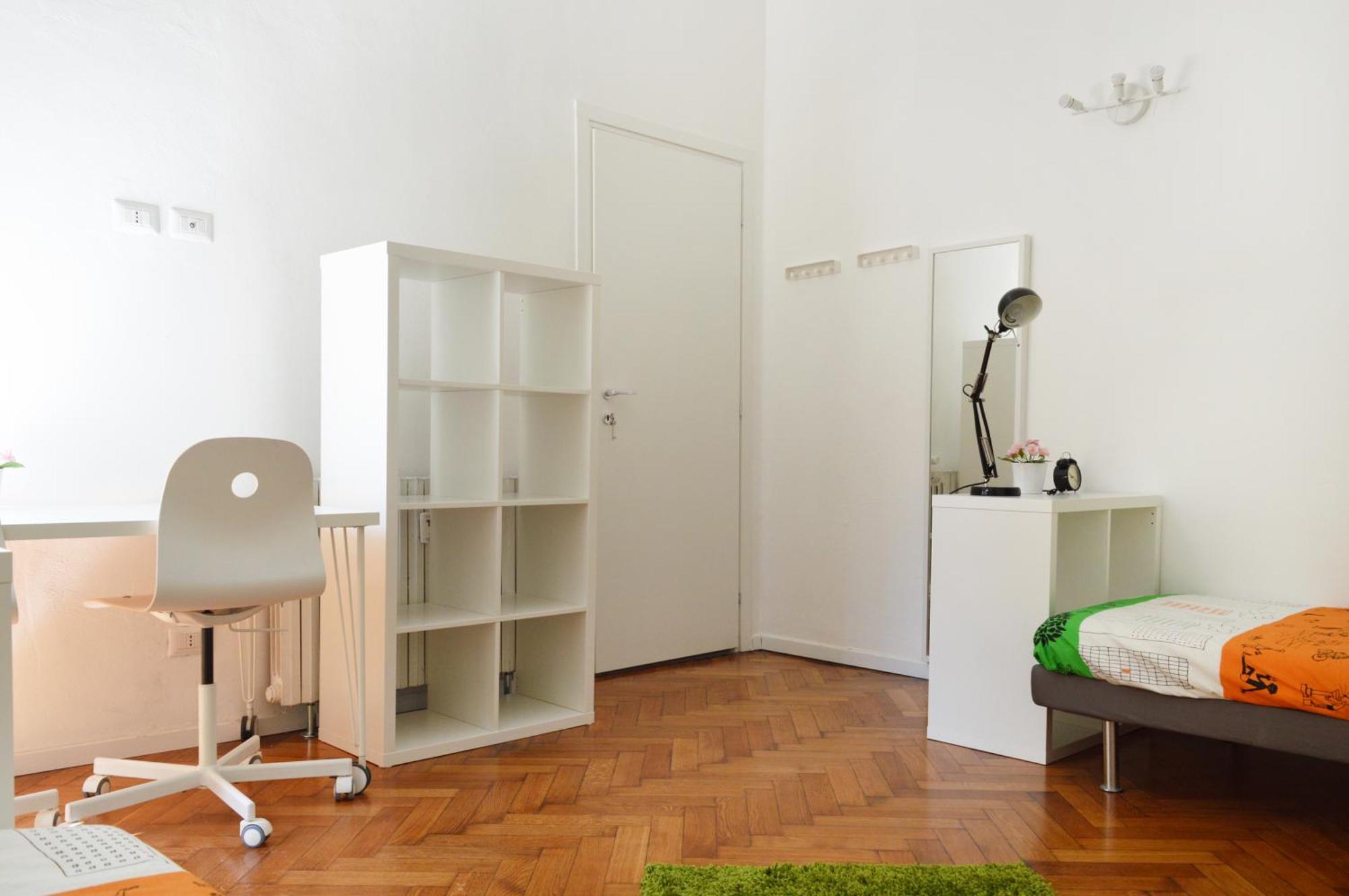 Joivy Mauri - Cosy Flats Near The Duomo Apartment *